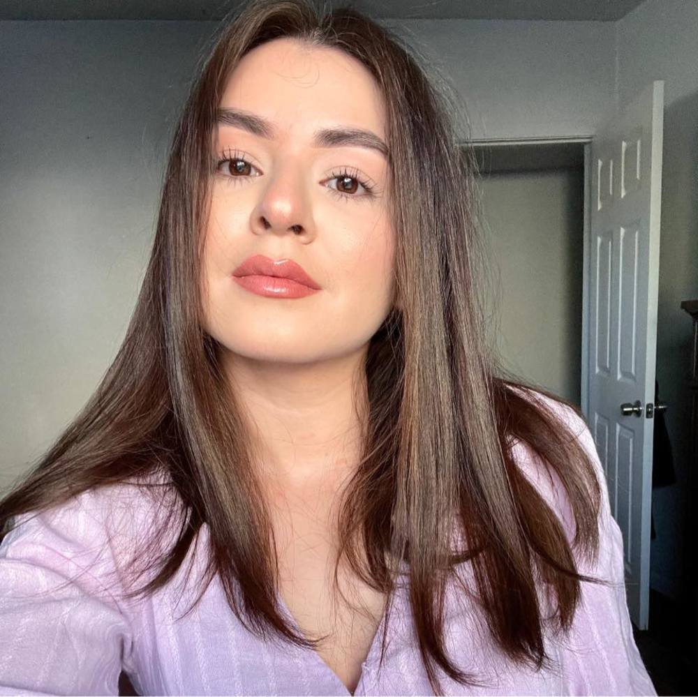 Meet your Posher, Alondra